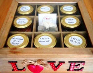 Spice Kitchen love presentation box of 9 spices